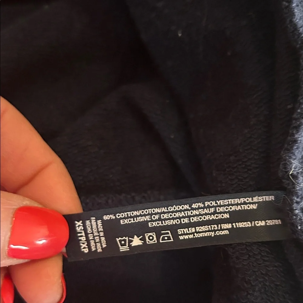 Tommy Hilfiger Navy Sweatshirt with Red and White Accents. XS - Picture 8 of 8